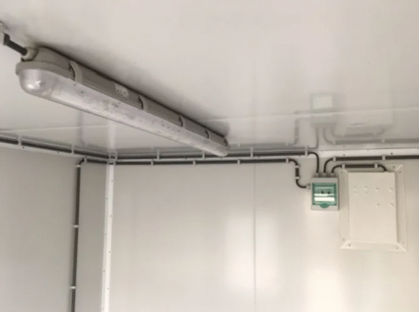 10ft Accommodation Container - Image 7